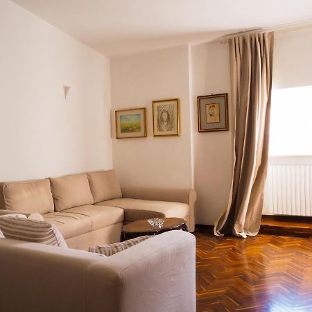 Terrazza Cavour Apartman Bari Kültér fotó