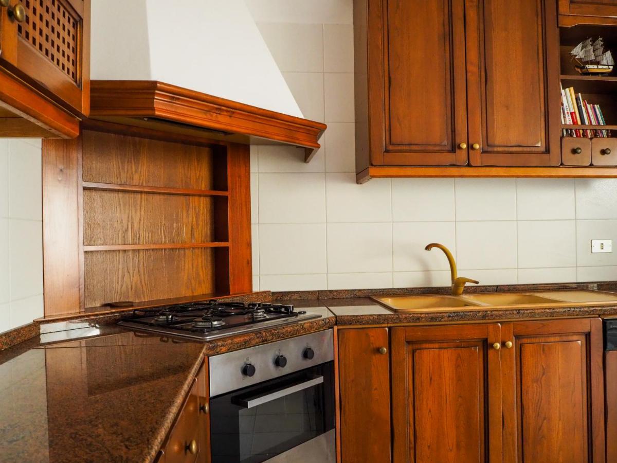 Terrazza Cavour Apartman Bari Kültér fotó