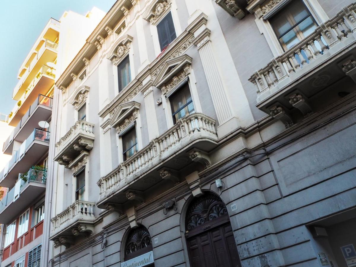 Terrazza Cavour Apartman Bari Kültér fotó